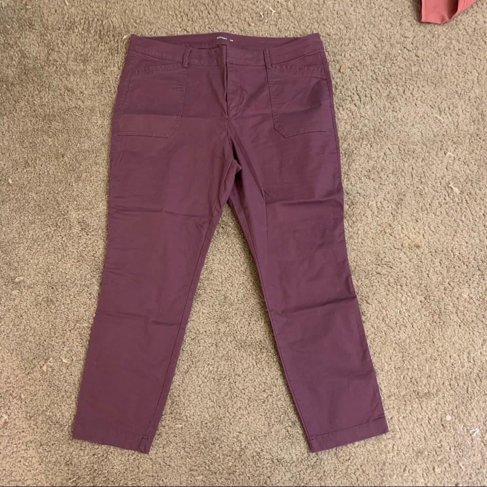 Old Navy Pixie Pants, size 16